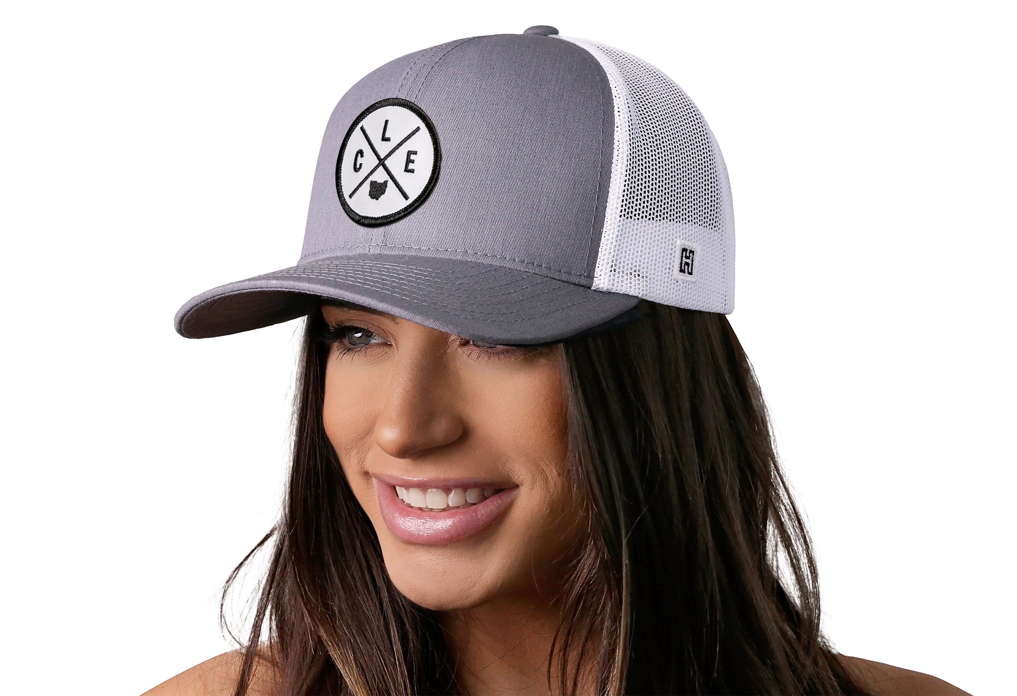 Cleveland Trucker Hat | Gray-White CLE X Snapback