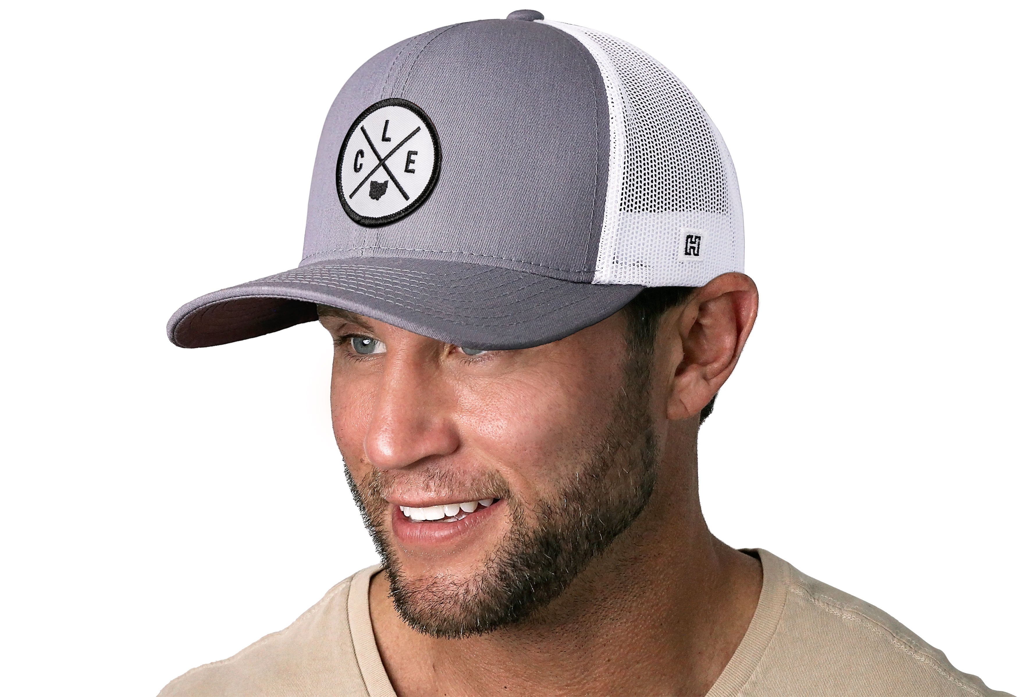 Cleveland Trucker Hat | Gray-White CLE X Snapback